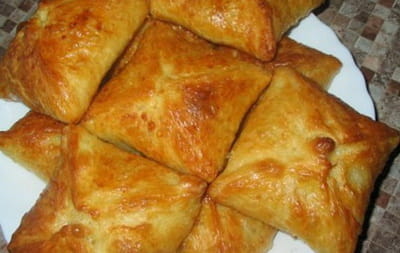 Славные булочки из слоеного теста