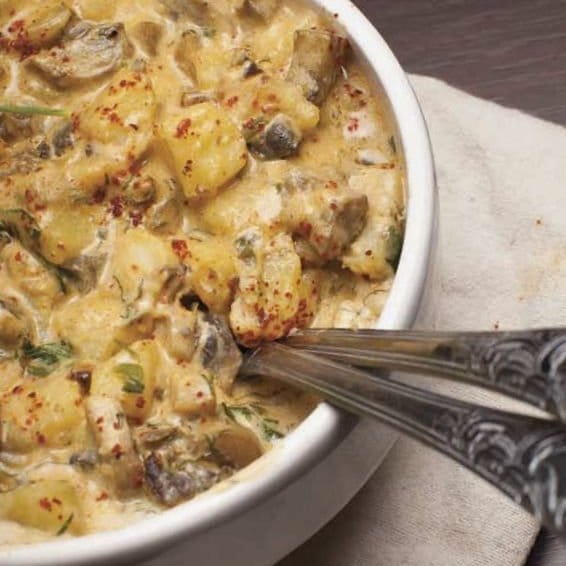 Картошка с шампиньонами в мультиварке