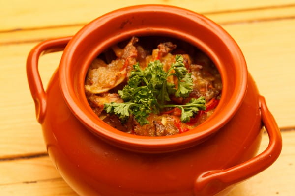 Чанахи в горшочках