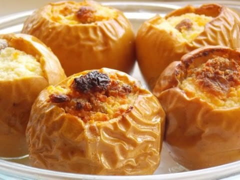 Печеные яблоки с творогом