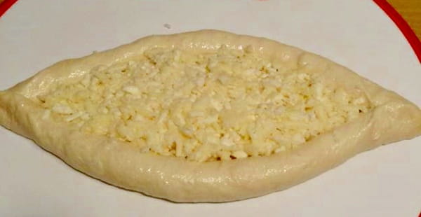Хачапури по-аджарски