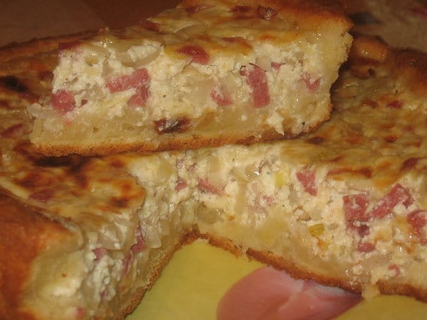 Запеканка из колбасы с сыром