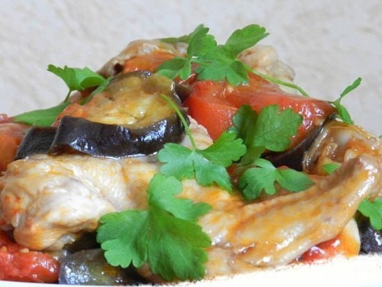 Тушеная курица в мультиварке