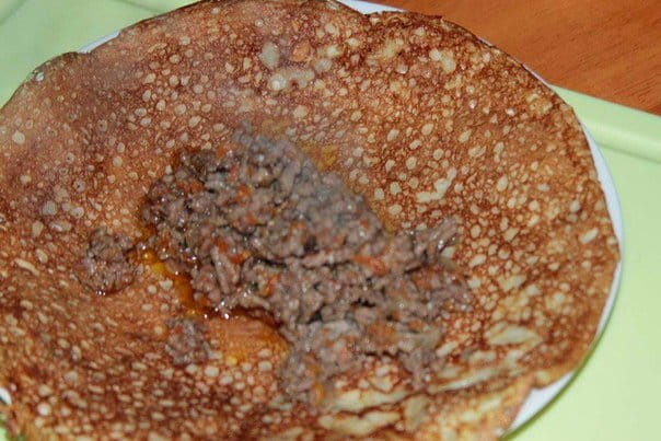 блины с мясом