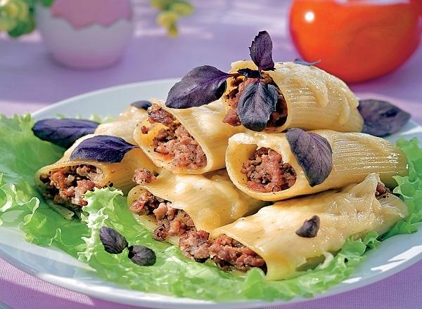 Каннеллони с говядиной