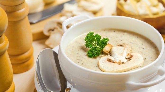 Постный крем-суп с шампиньонами