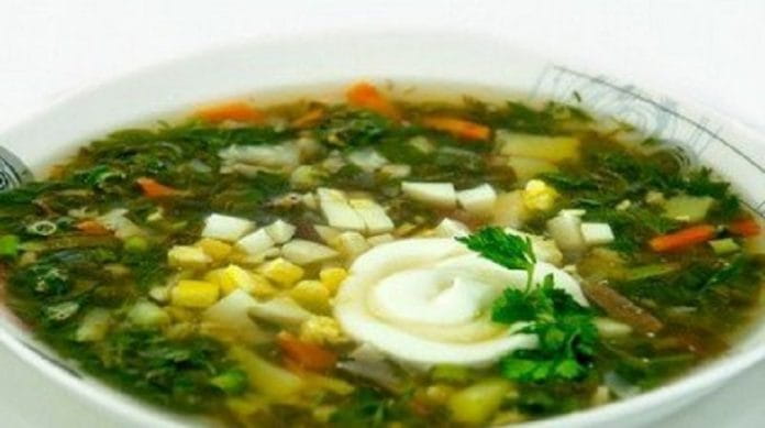 Зеленый борщ без мяса