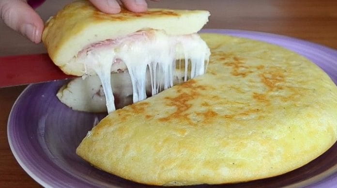 Мексиканская лепешка с начинкой