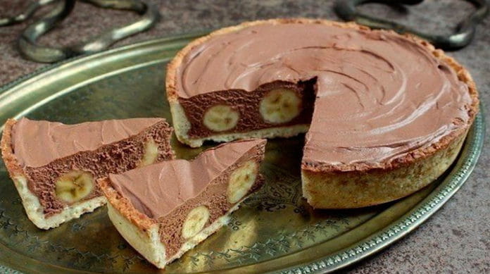 Вкуснейший торт с бананами и шоколадным муссом!
