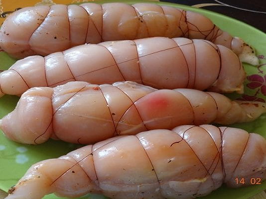 Рулетики из куриного филе