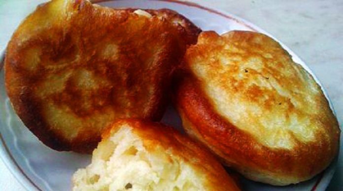 Пышные оладушки на дрожжах
