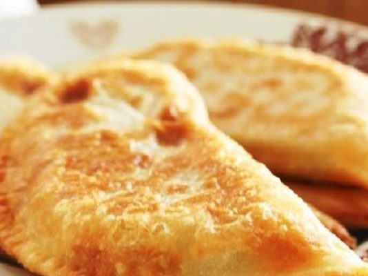 Чебуреки с мясом