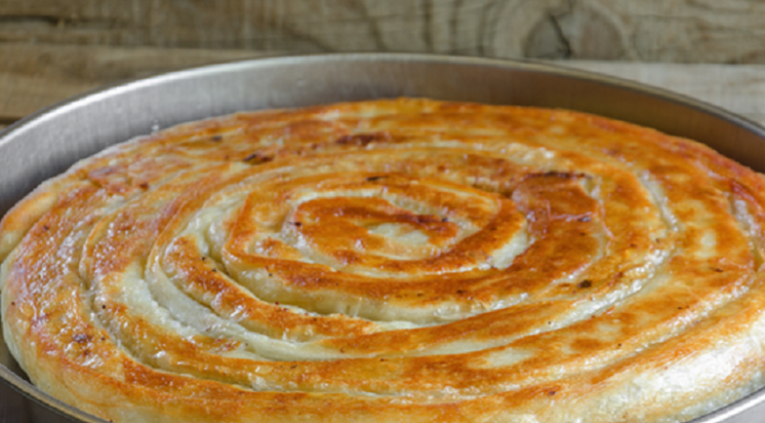 Мясной пирог в лаваше