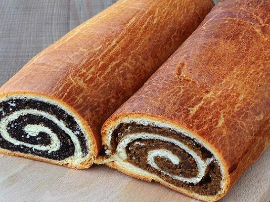 Самый вкусный осенний рулет на сдобном тесте