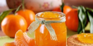 Салат ″КУРОЧКА С ОРЕШКАМИ″