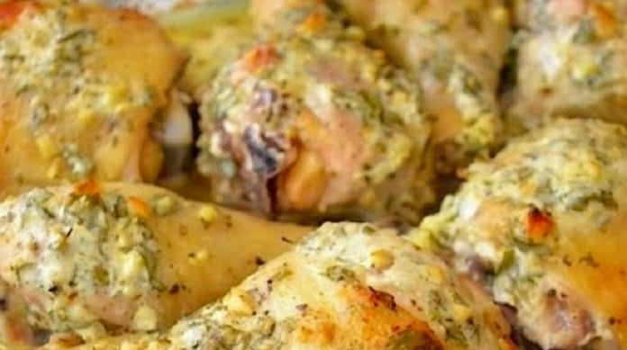 Куриные голени в сметанном маринаде
