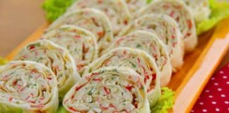 Салат из груши и моцареллы