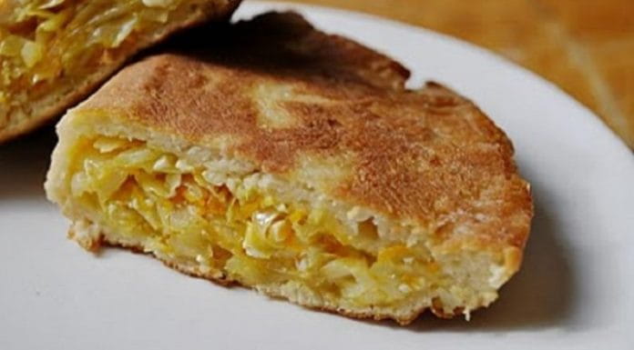 Пирог «Шарлотка с капустой»