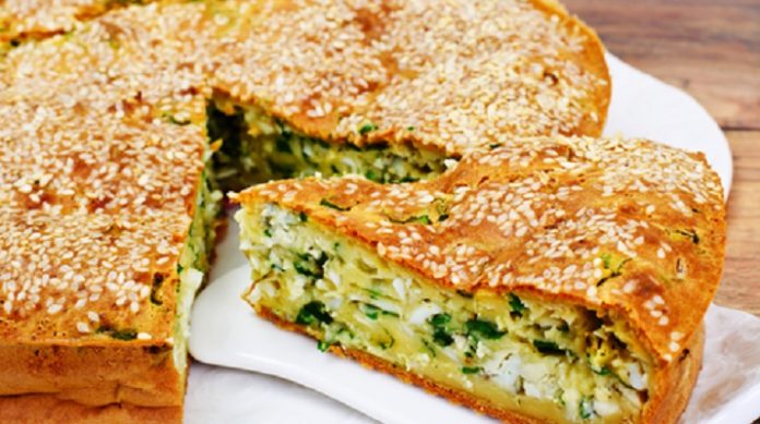 Пирог с зеленым луком и курицей