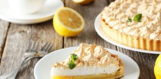 Пельмешки в горшочках с грибами