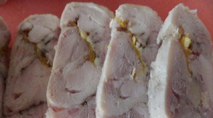 Мясной куриный рулет для тех, кто как и я, не ест колбасу