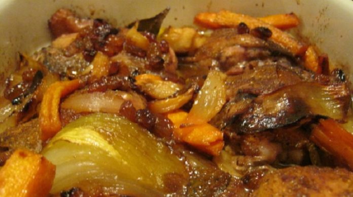 Куриные бедрышки в духовке