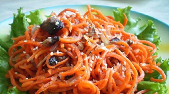 Маринованная морковь