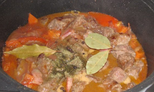 Мясо по-бургундски