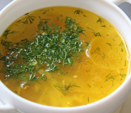 Суп лапша с курицей в мультиварке