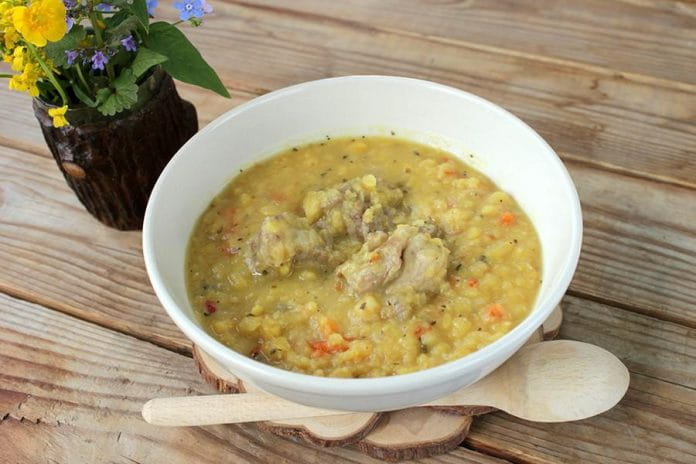 Гороховая каша с курицей в мультиварке