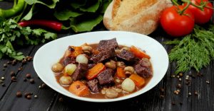 Мясо по-бургундски