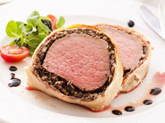 Мясо в тесте с грибами