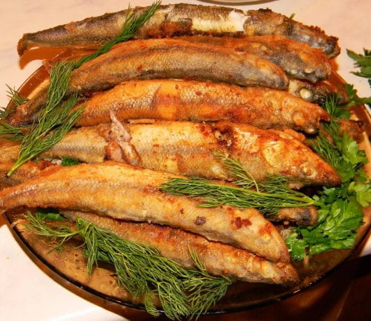 Корюшка в духовке