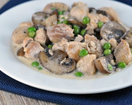 Курица в винно-сливочном соусе