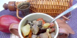 Ароматные сдобные булочки с курагой для пасхального угощения!