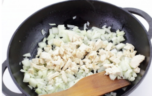 Запеканка с макаронами и курицей
