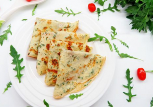 Творожные блинчики с зеленью и сыром