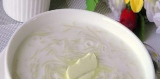 Салат с омлетом, грибами и чесноком. Авторский рецепт от подписчика