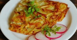 Хрустящий картофельный омлет