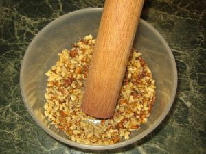 закуска яблоками и орехами