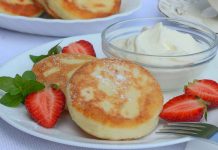 Сырники с изюмом