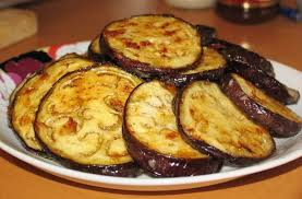 баклажаны с чесноком и сыром