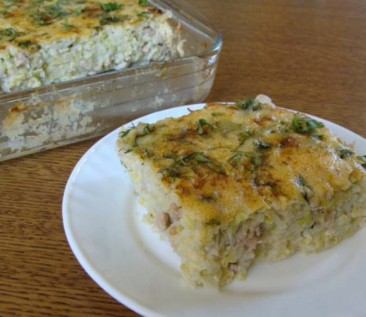Овощи с рисом и сыром в духовке