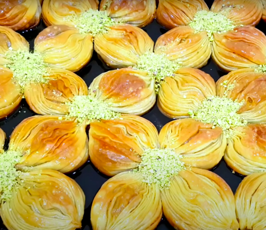 ВЫПРОСИЛА РЕЦЕПТ У КОНДИТЕРА ИЗ КОФЕЙНИ.. СЪЕДАЕТСЯ ДЕСЯТКАМИ! ТАКИХ ЕЩЁ НЕ БЫЛО! ПАЛЬЧИКИ ОБЛИЖЕШЬ!