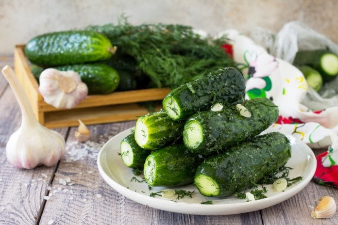 Рецепт просто БОМБА! Съели ТРИ БАНКИ за ОДИН ВЕЧЕР! Вкуснейшая ЗАКУСКА на любой случай!