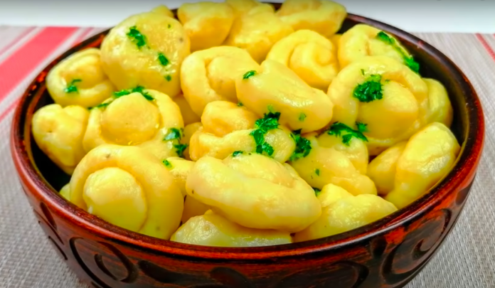Есть КАРТОФЕЛЬ и БУТЫЛКА, тогда приготовим ГРИБОЧКИ! Быстрые, Вкусные Рецепты на каждый день!
